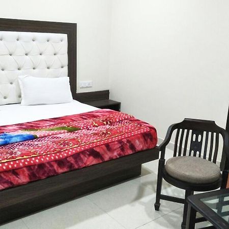 R.S Hotel & Restaurant Amritsar Ngoại thất bức ảnh