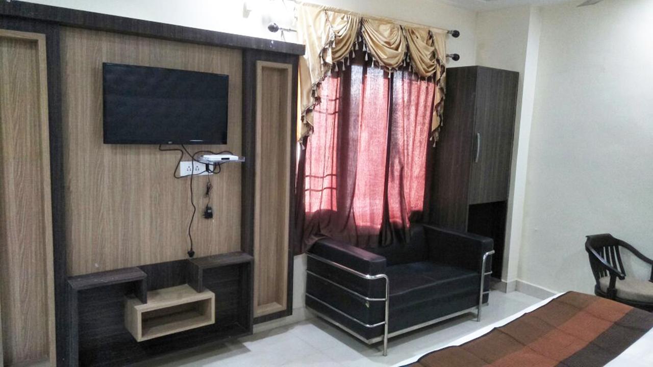 R.S Hotel & Restaurant Amritsar Ngoại thất bức ảnh